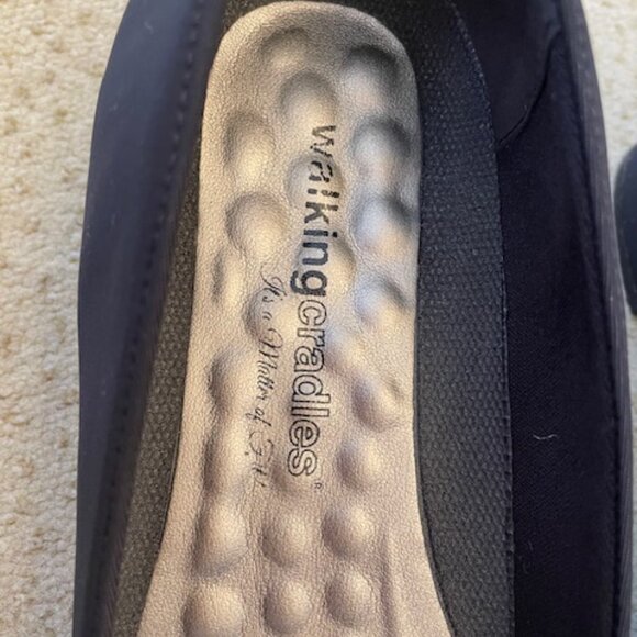 Satin Black low heel (1" heel) walkable shoes with gold detail - Picture 5 of 7